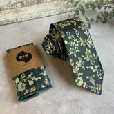 Forest Green Floral Tie, Sage Green Wedding Tie, Groomsmen Tie, Botanical Necktie, Boho Wedding Tie, Mens Floral Tie