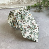 Floral Sage Green Necktie on İvory Background, Wedding Necktie Set