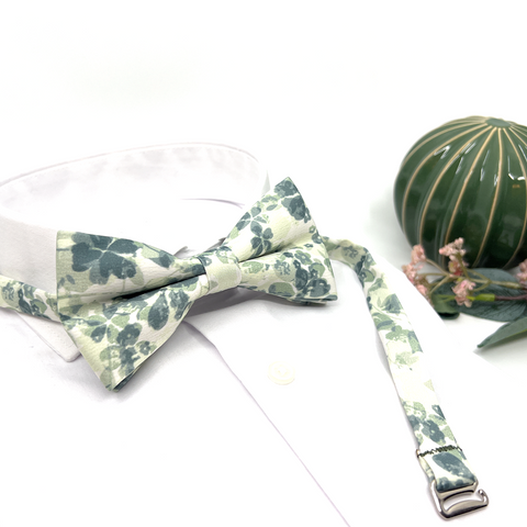 Floral Dusty Sage Green Neck Tie – Wedding & Groomsmen Tie