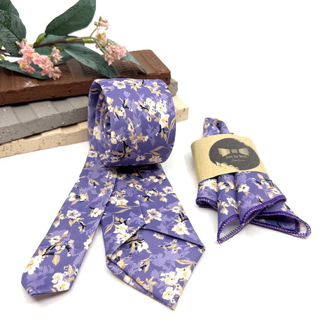 Lavender Floral Tie Set, Mens Wedding Necktie and Pocket Square, Dusty Purple Groomsmen Tie, Lilac Floral Necktie