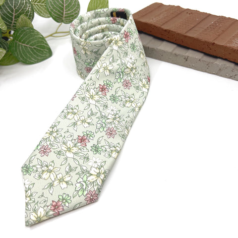 Light Sage Green Floral Tie for Men, Pastel Wedding Necktie, Groomsmen Tie, Garden Wedding Accessories