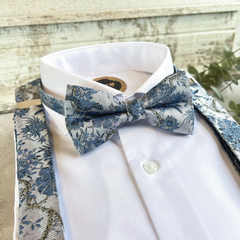 Dusty Blue Floral Bow Tie and Suspenders Set, Woven Wedding Suspenders, Blue Groomsmen Outfit, Rustic Wedding