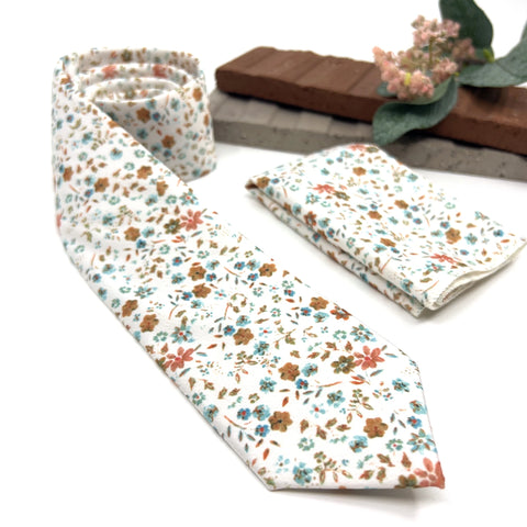 Ivory Floral Tie Set, Mens Wedding Necktie and Pocket Square, Boho Groomsmen Tie, Rustic Cream Floral Necktie