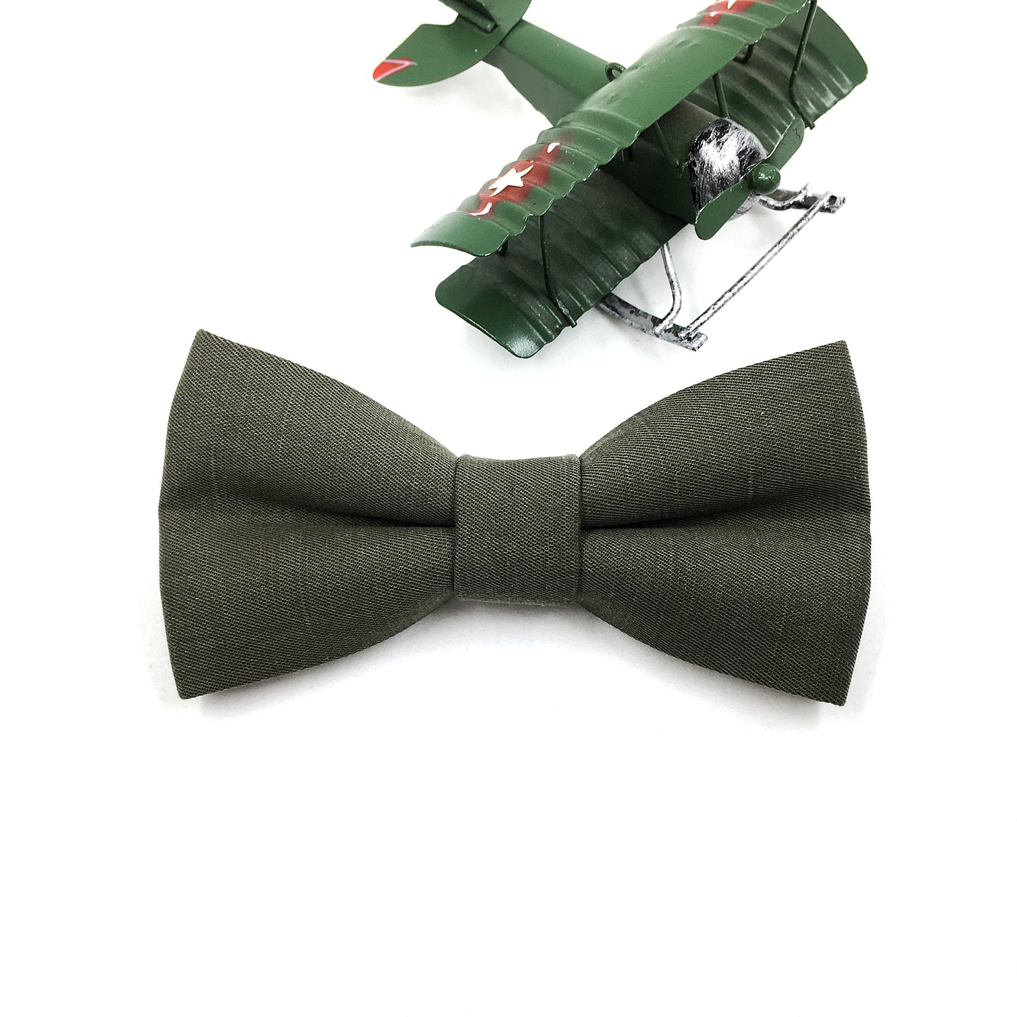 Olive Green Bowtie and Olive Green Suspenders Set / Bowtie and Suspender Set / Adult Suspender / Ring bearer outfit / Toddler Suspender