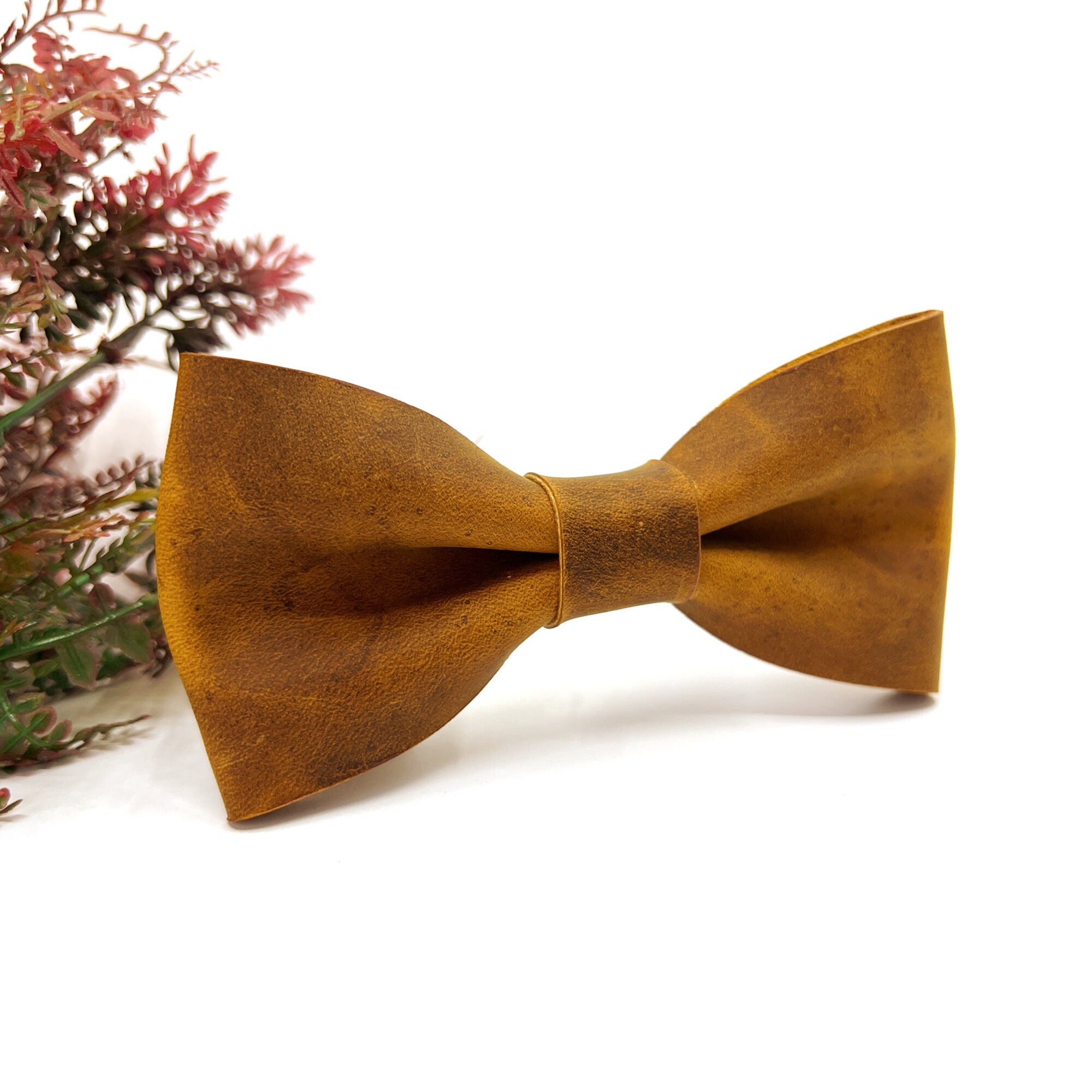 Crazy Leather Camel Bow Tie / Camel Leather Bow Tie / Leather Bow Tie / Groom Bow Tie / Genuine Leather Bow Tie / Wedding Bow Tie /