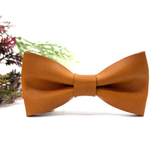 Crazy Leather Tan Bow Tie / Tan Leather Bow Tie / Leather Bow Tie / Groom Bow Tie / Genuine Leather Bow Tie / Wedding Bow Tie /