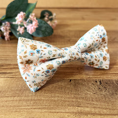 Burnt Orange Bow tie, Floral Bow tie / Groomsman Gift / Weddings bow tie / Ring bearer bow tie / Gift for dad / Gift for him / Bow Tie