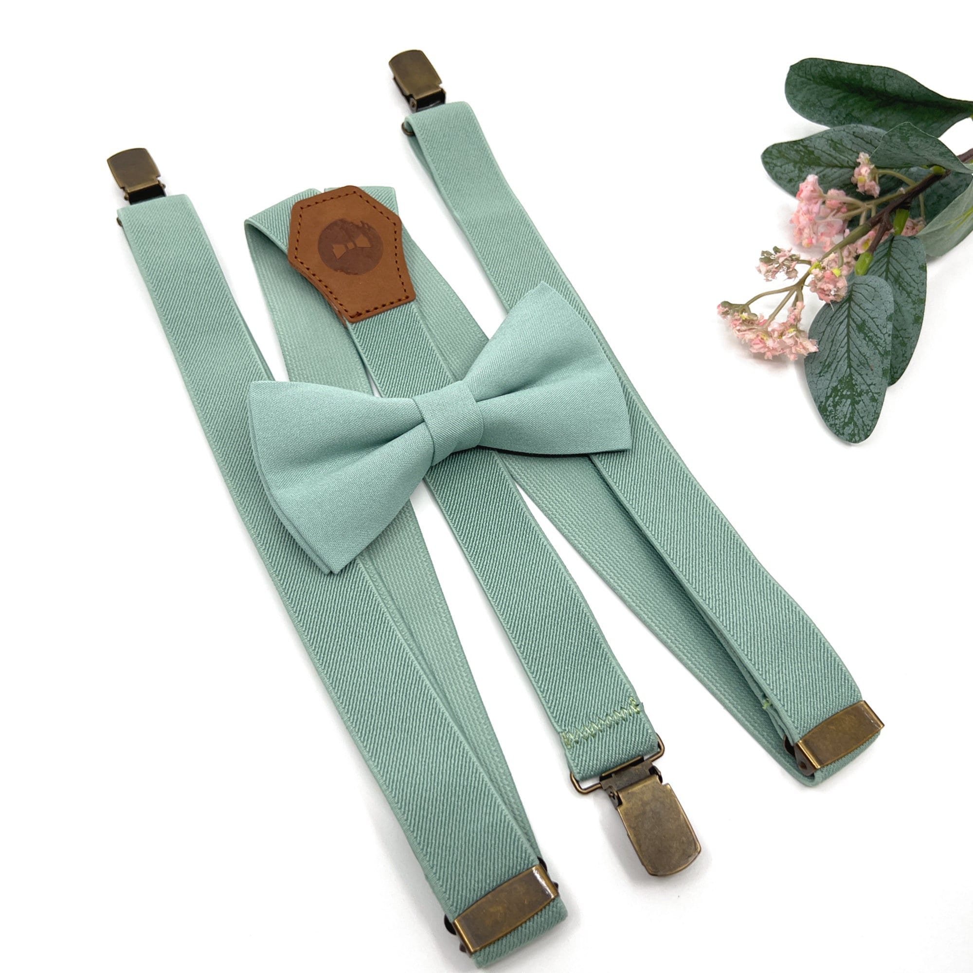 Dusty Sage green Suspenders Set, Sage Green Bow tie, Wedding bow tie, Groom bow tie, Ring bearer, Bow Tie for men, baby, boy, Groomsman Gift