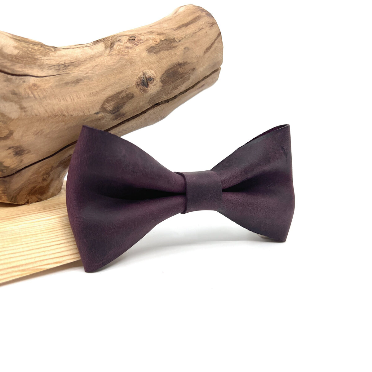 Crazy Purple Leather Bow Tie / Purple Leather Bow Tie / Leather Bow Tie / Groom Bow Tie / Genuine Leather Bow Tie / Wedding Bow Tie /