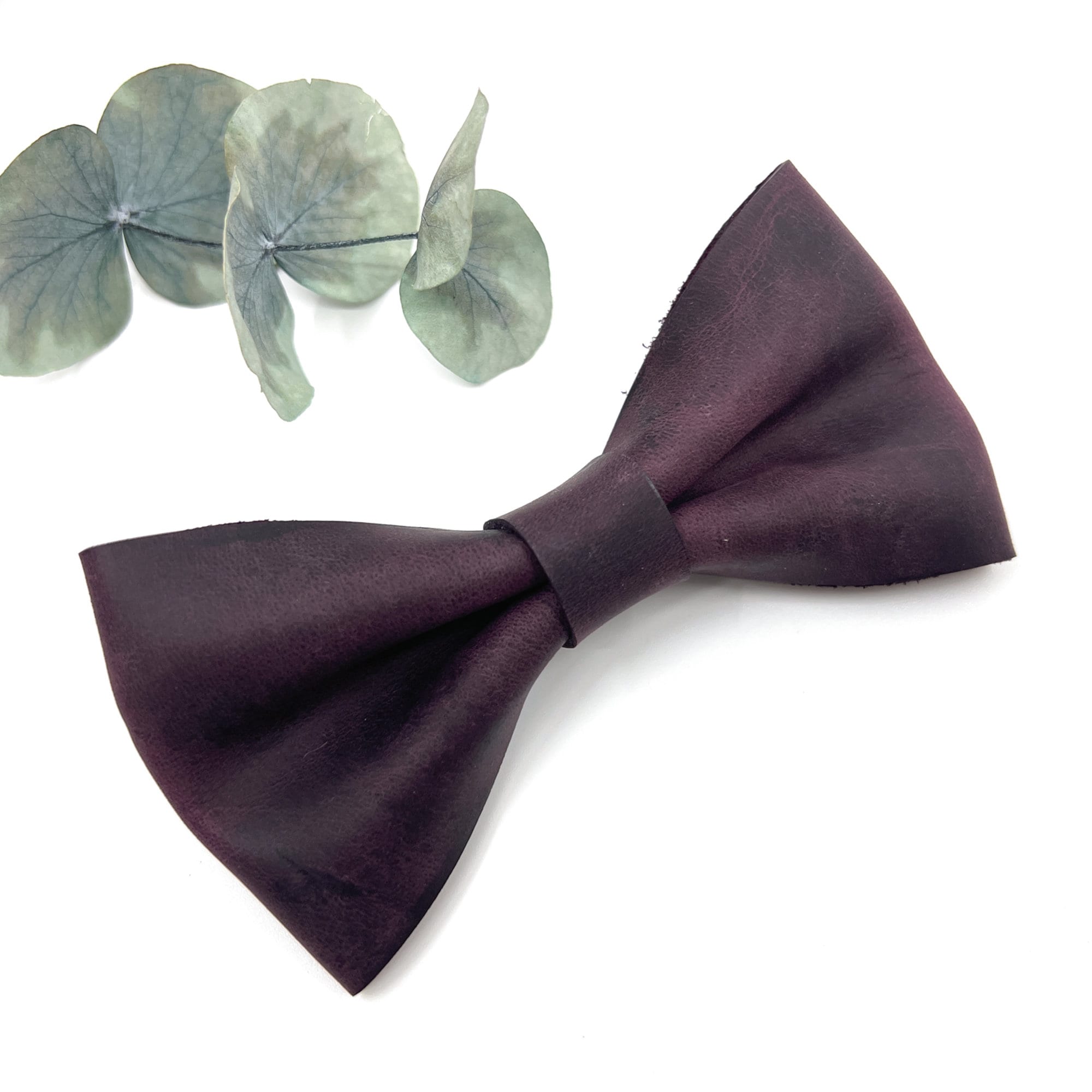 Crazy Purple Leather Bow Tie / Purple Leather Bow Tie / Leather Bow Tie / Groom Bow Tie / Genuine Leather Bow Tie / Wedding Bow Tie /